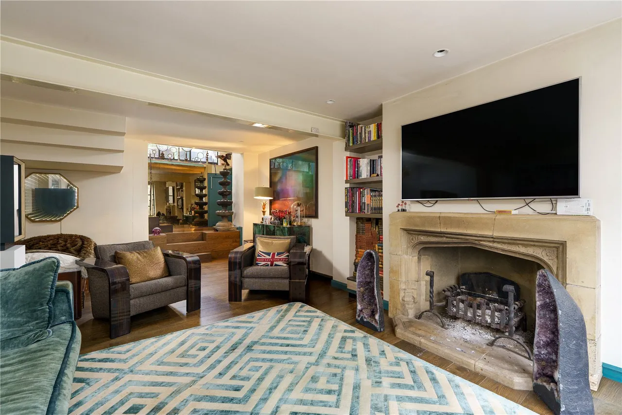 2 bed house for sale — Arlington Road, Camden, London, NW1 7ET