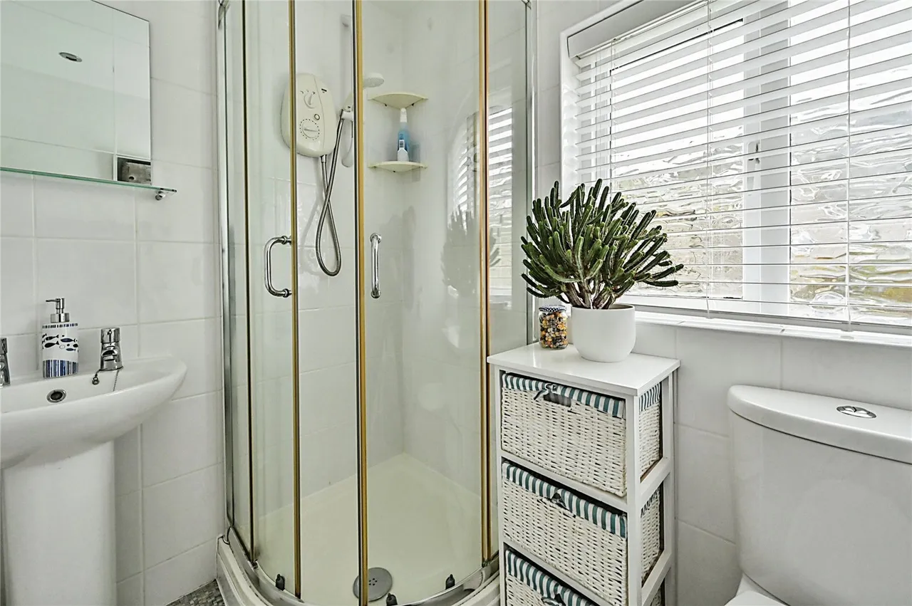 Lower Chapel Street, Looe, PL13, photo 14