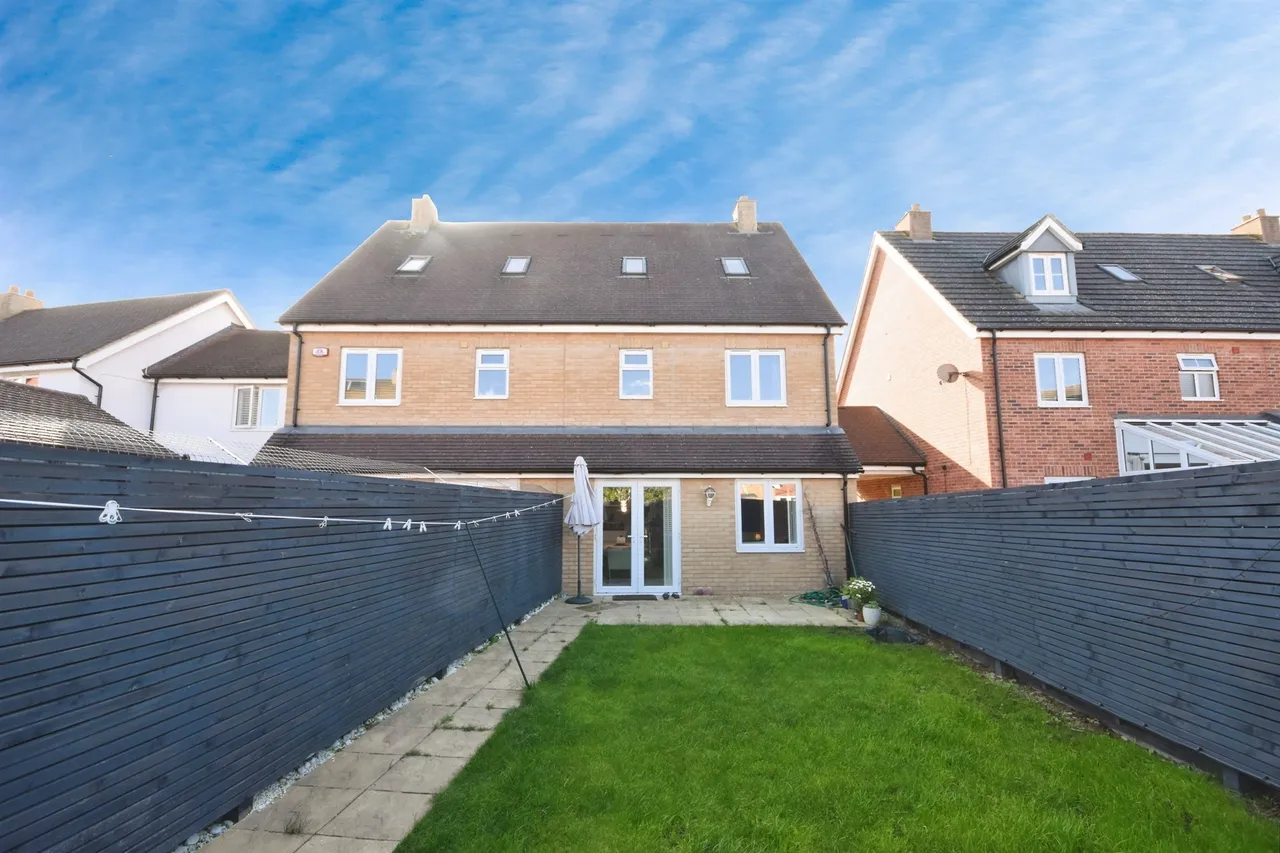 Emberson Croft, CHELMSFORD, photo 2