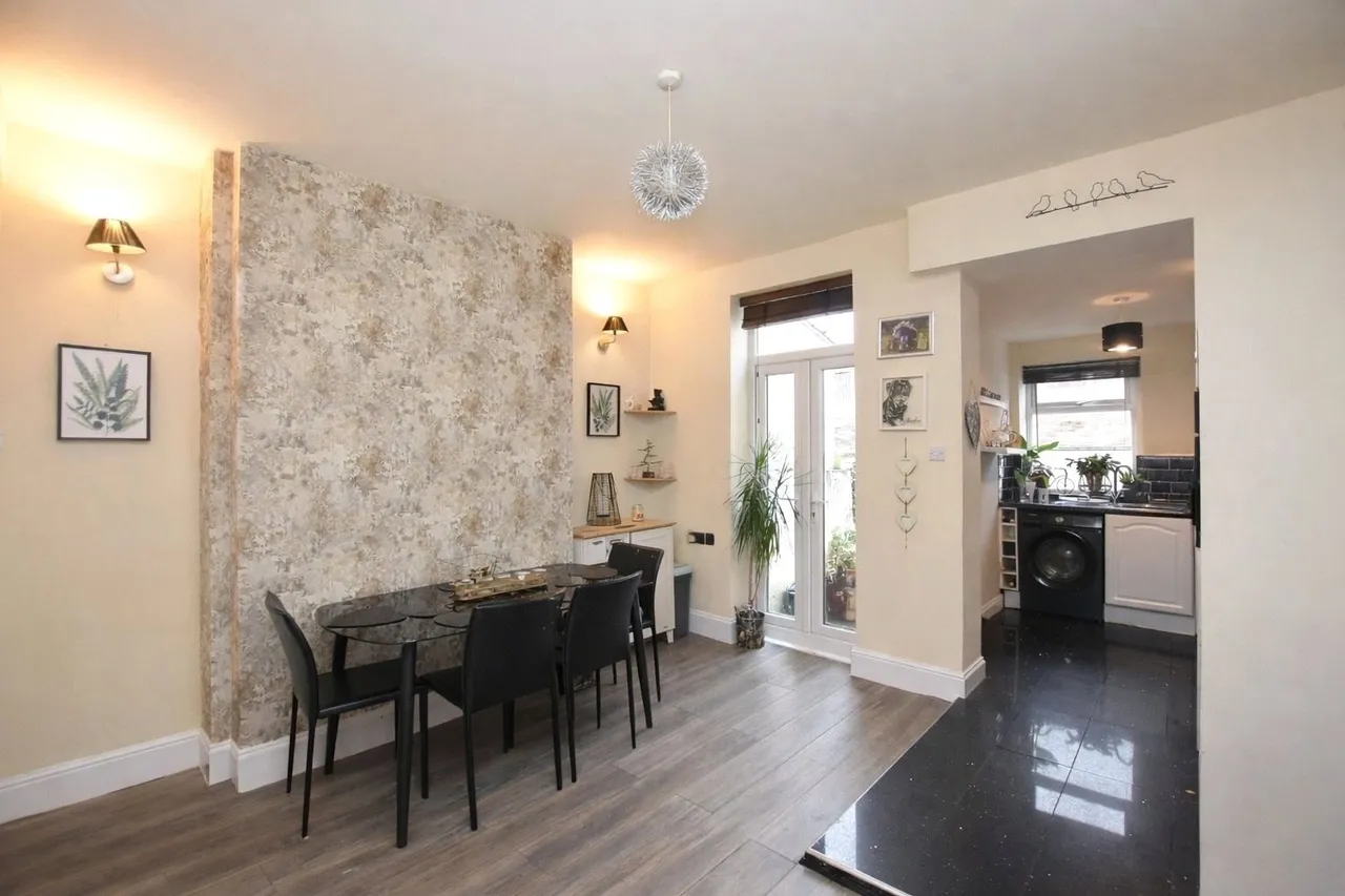 Bolton Road, Ewood, Blackburn, Lancashire, BB2, photo 7