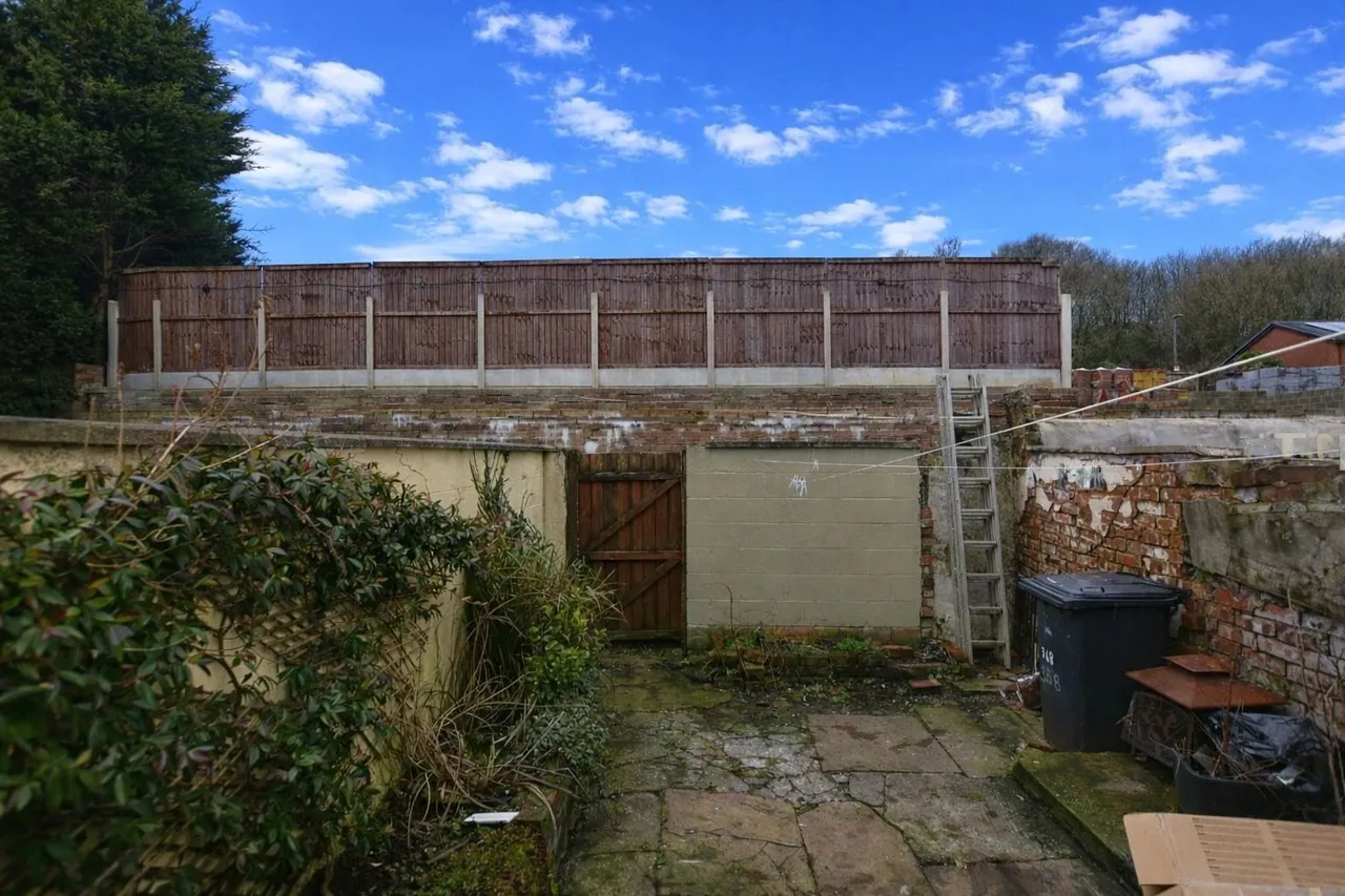Bolton Road, Ewood, Blackburn, Lancashire, BB2, photo 13