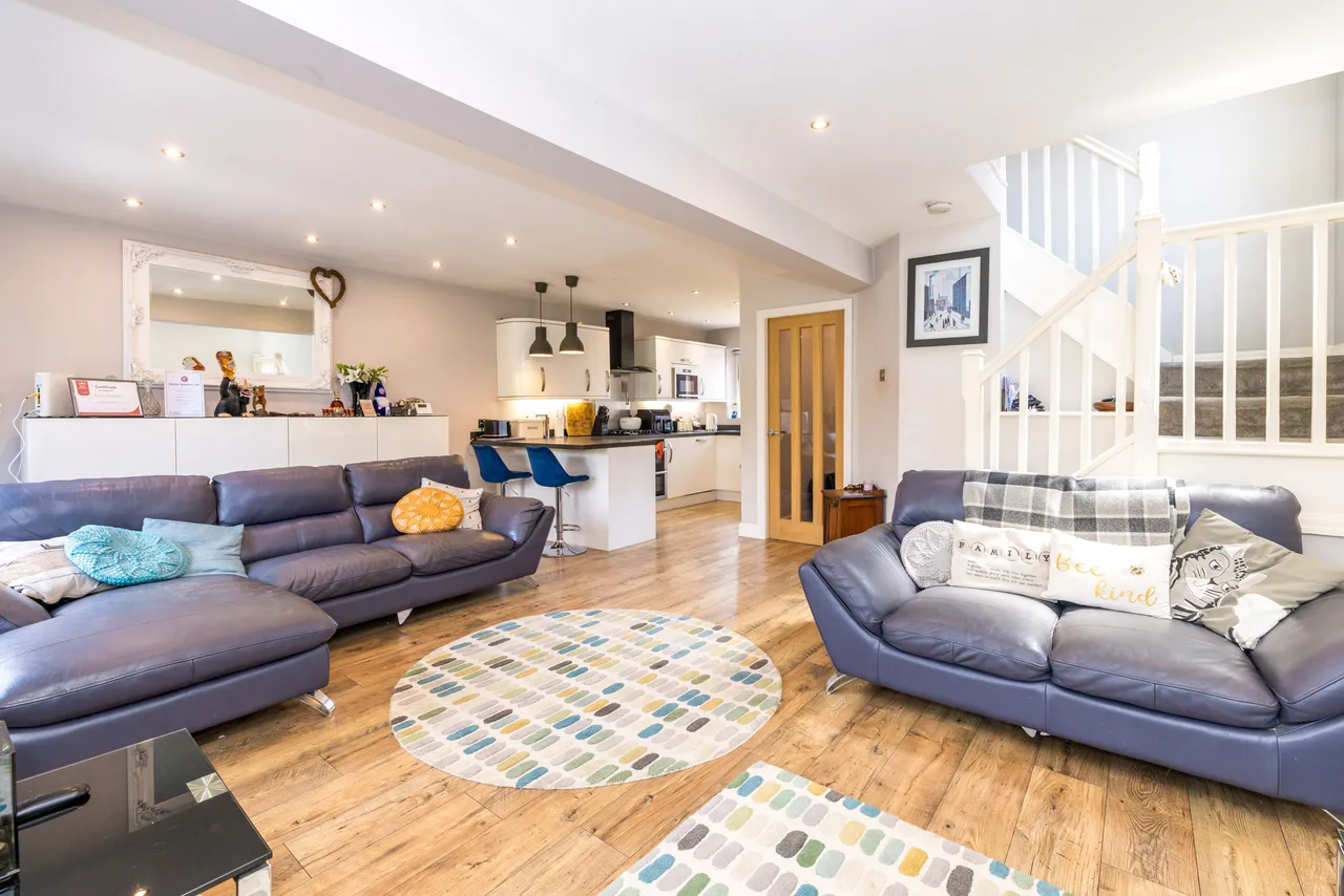 Hartington Drive, Standish, WN6, photo 17