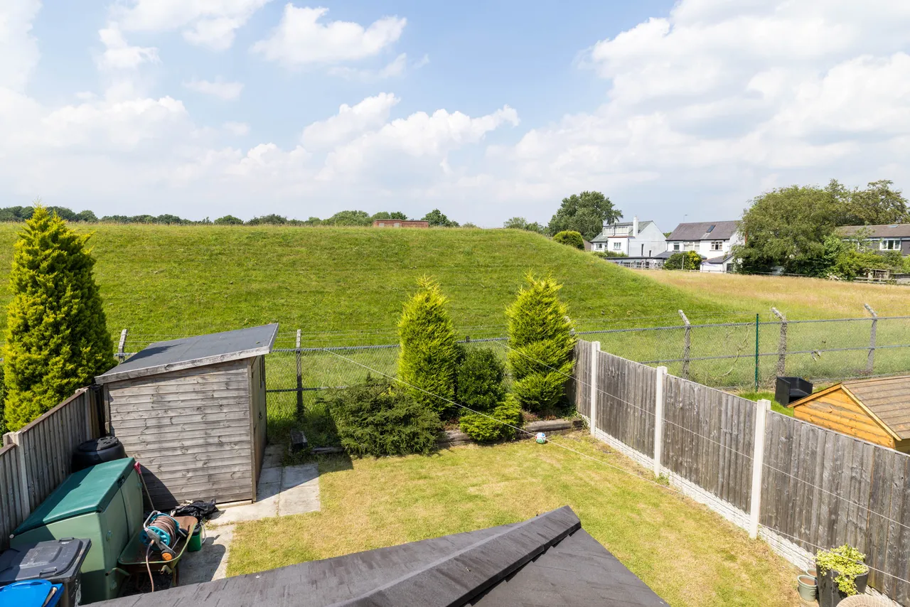 Hartington Drive, Standish, WN6, photo 5