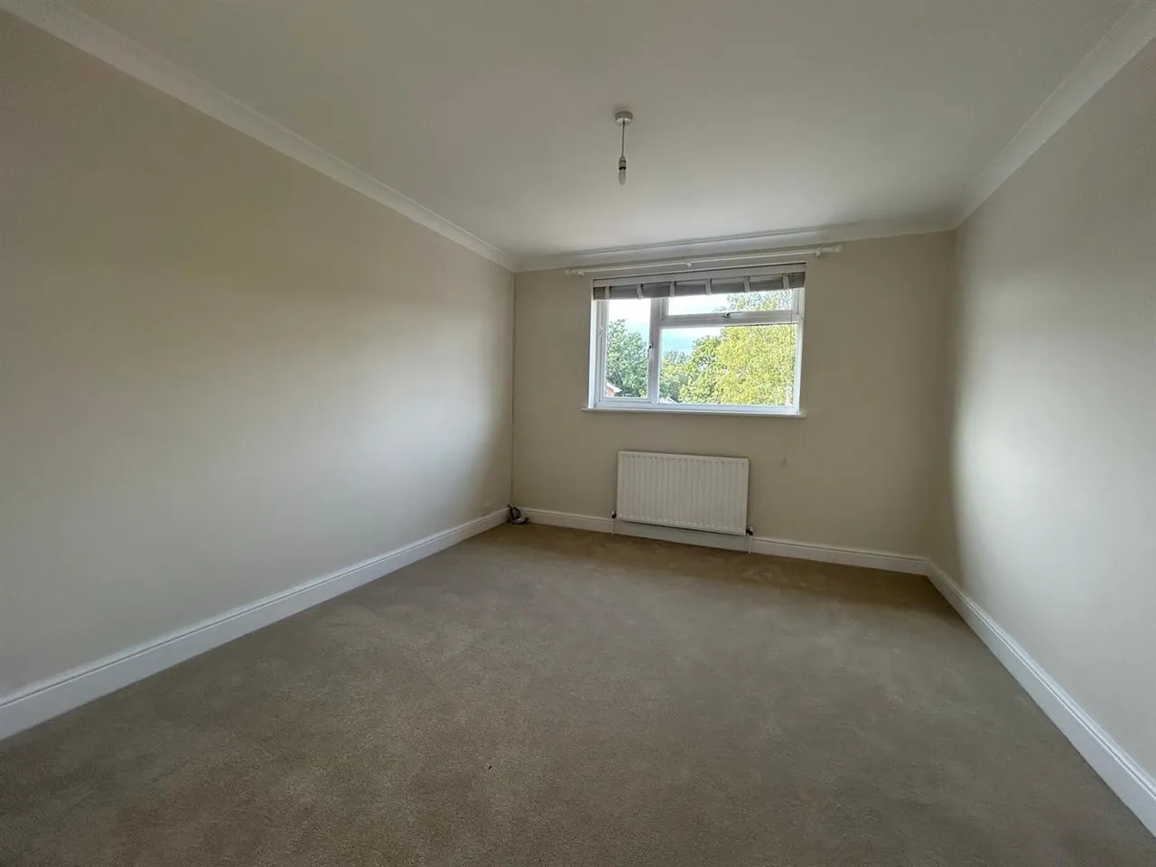 Penrose Road, Fetcham, KT22, photo 5