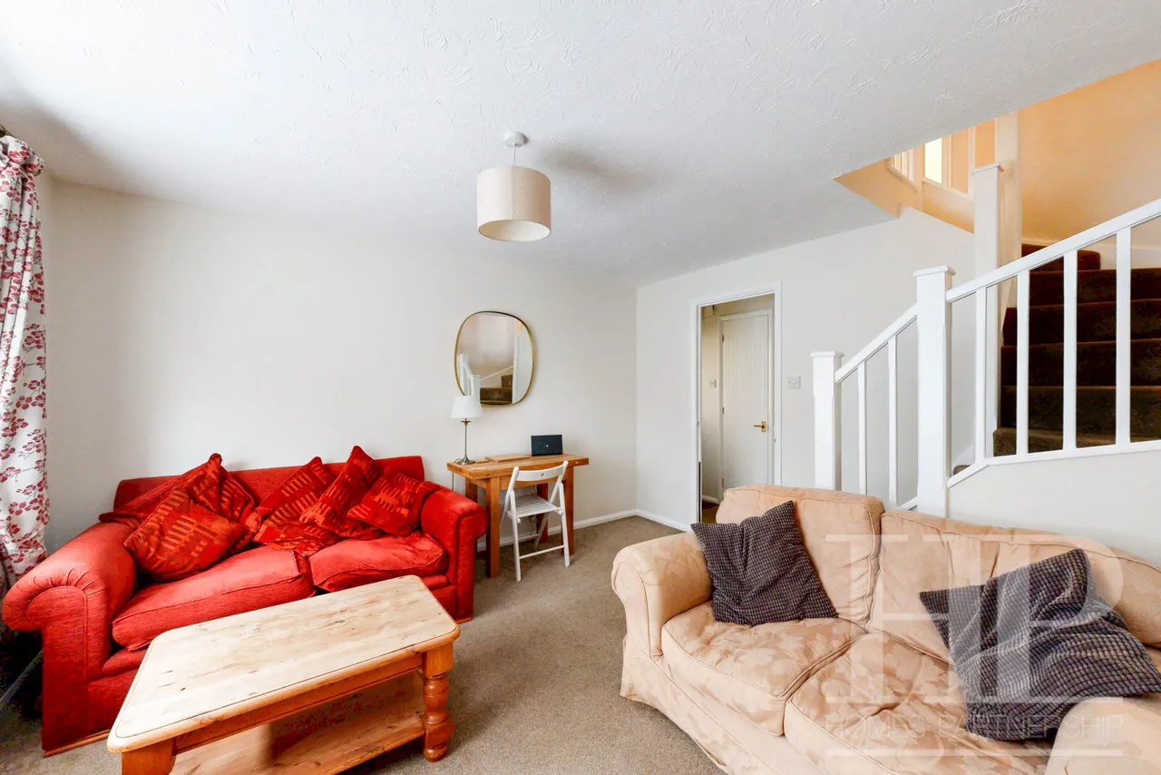 Dakin Close, Maidenbower, RH10, photo 5