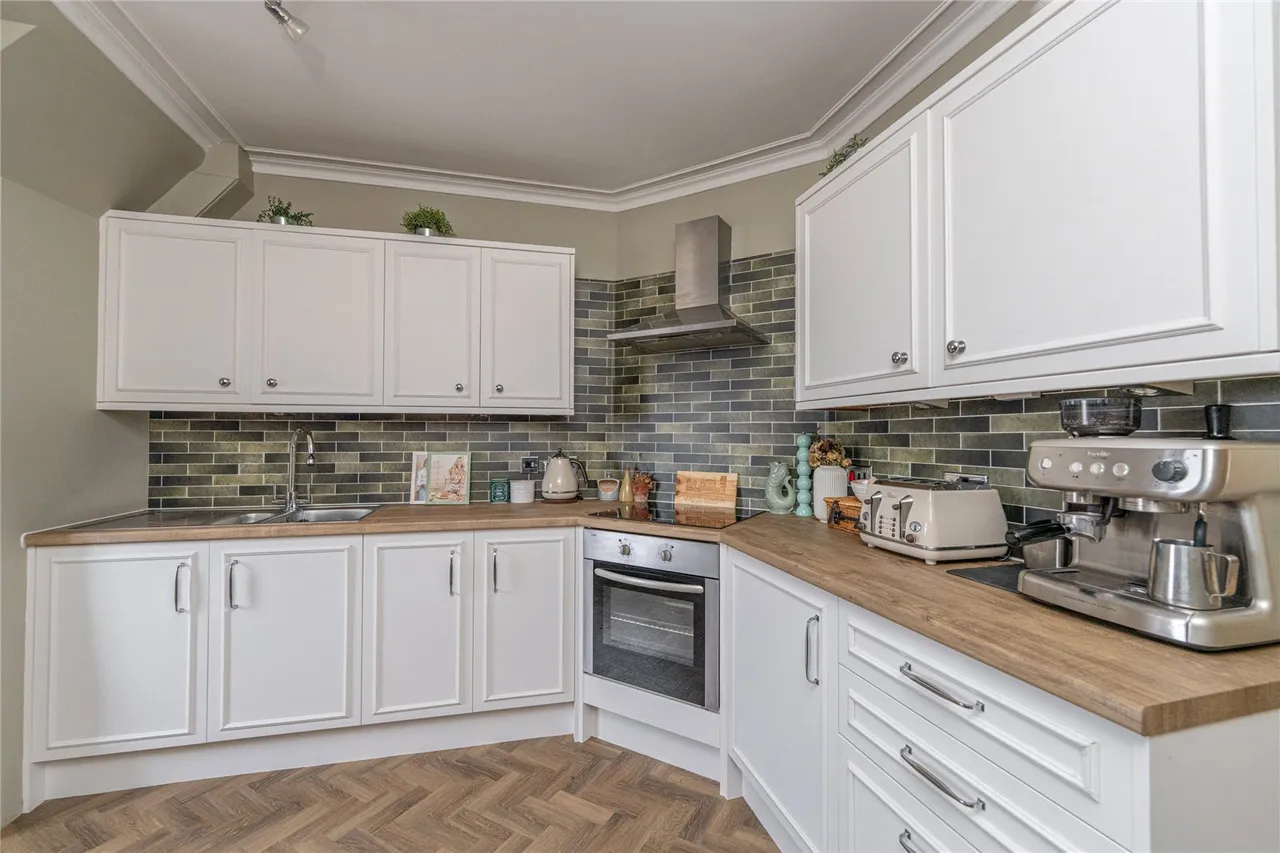 Braid Crescent, Edinburgh, EH10, photo 9