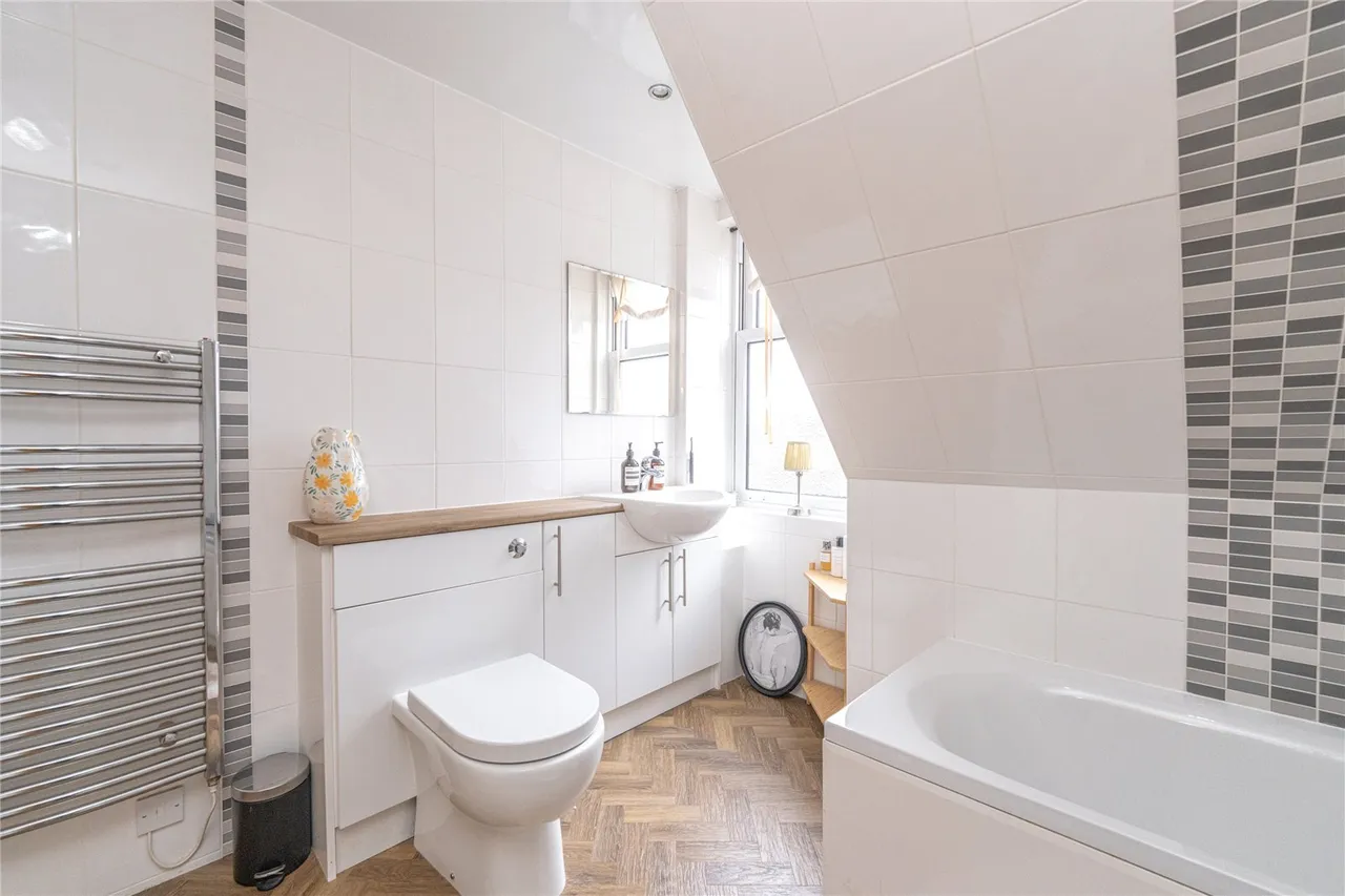 Braid Crescent, Edinburgh, EH10, photo 17