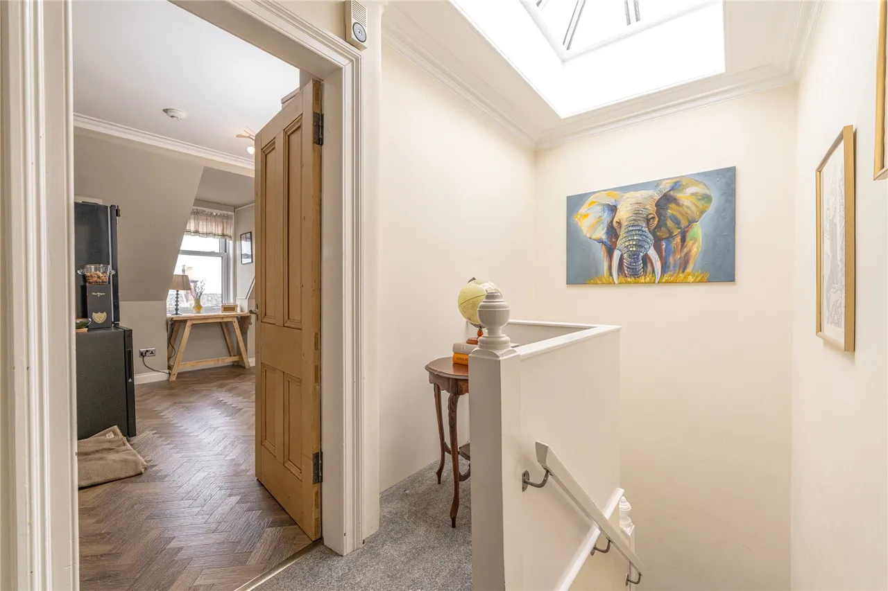 Braid Crescent, Edinburgh, EH10, photo 10