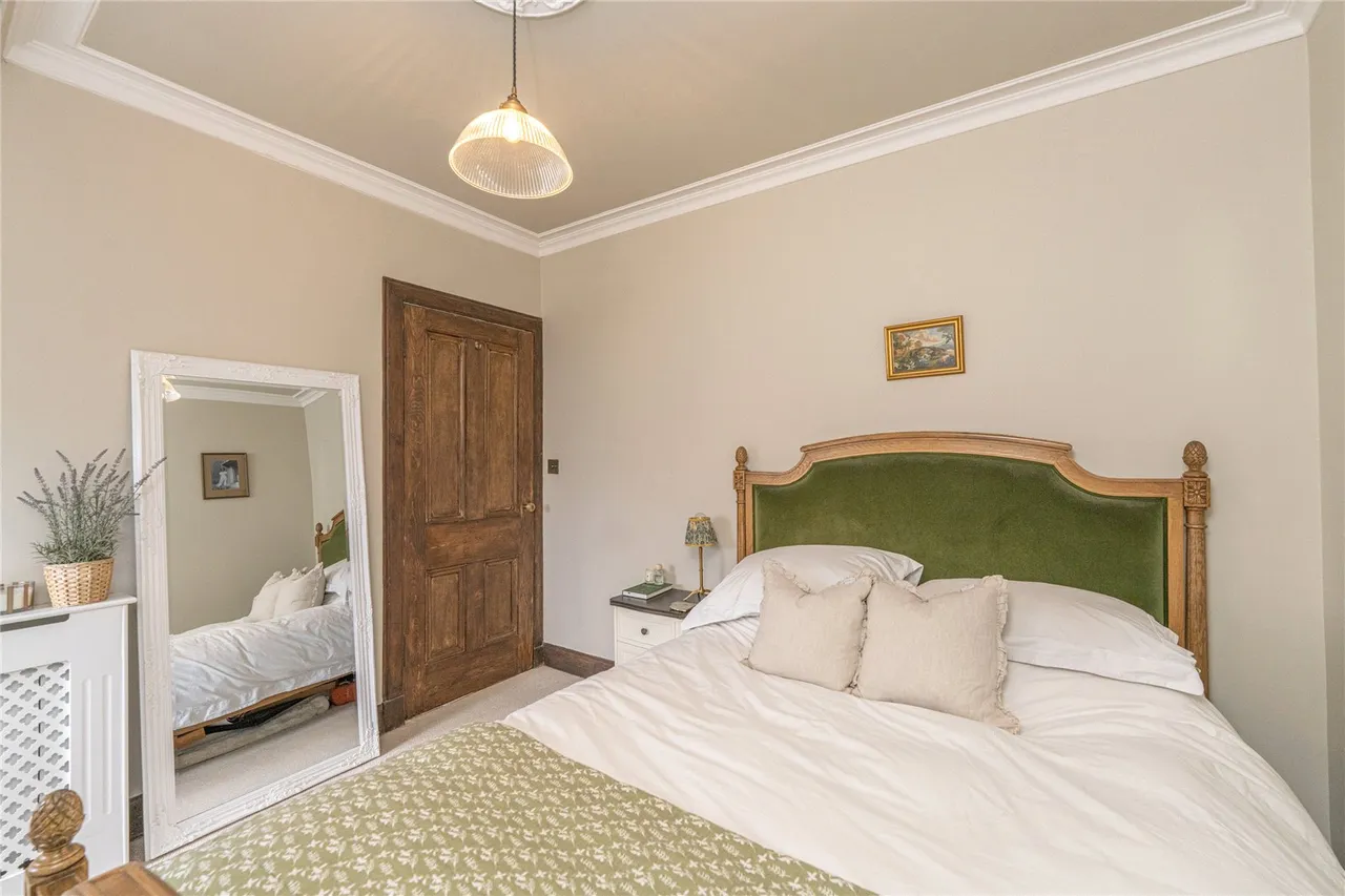 Braid Crescent, Edinburgh, EH10, photo 15