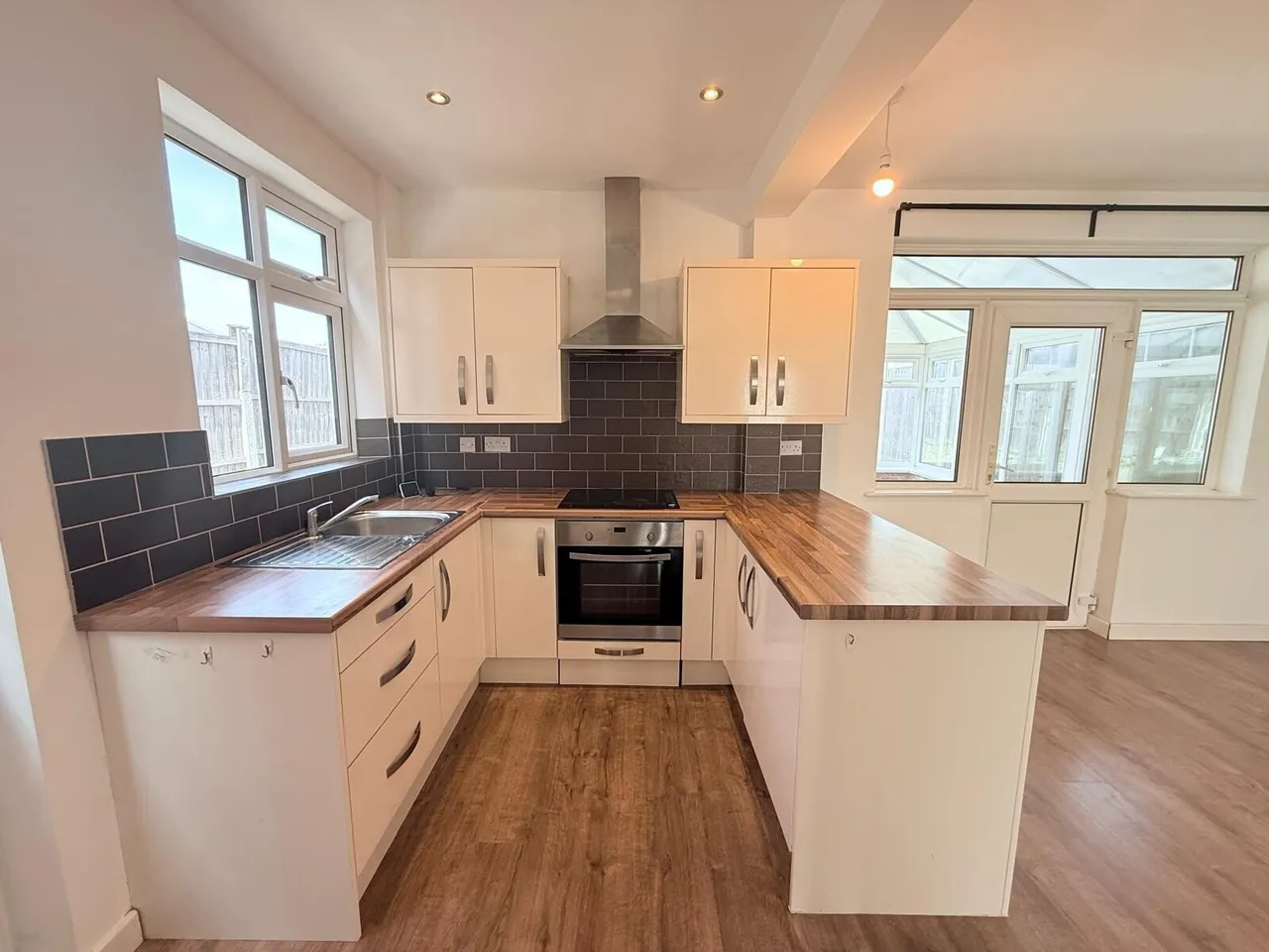 Runswick Drive, Nottingham, NG8 1JB, photo 4