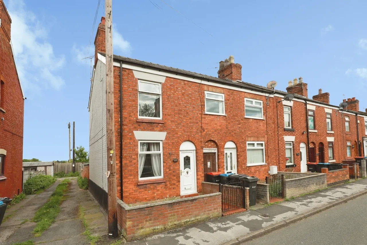 2 bed house for sale — Dingle Lane, Winsford, Cheshire, CW7