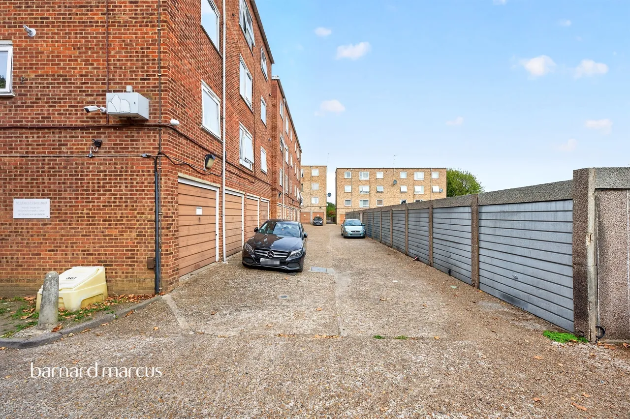 St. James Road, Sutton, SM1, photo 12