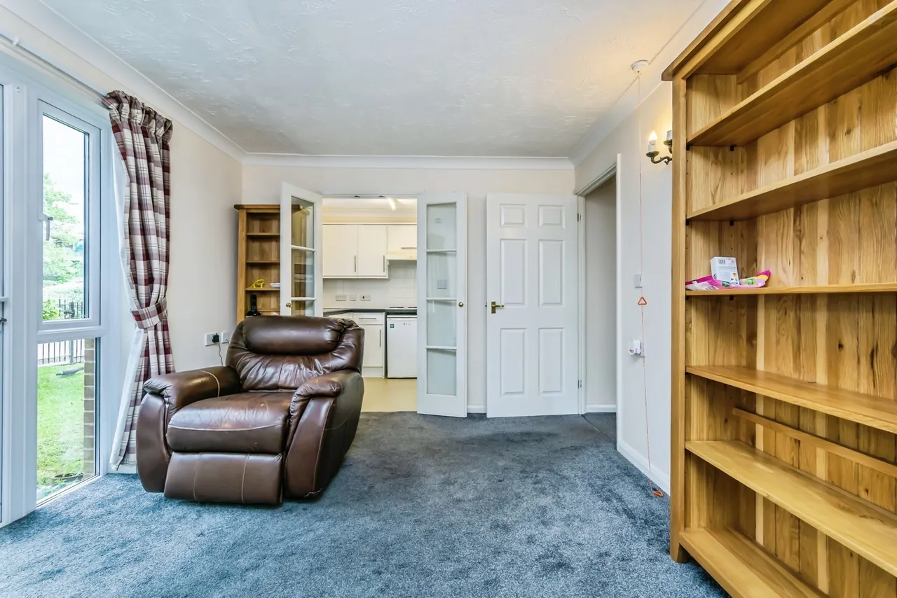 Chaldon Road, Caterham, Surrey, CR3, photo 15