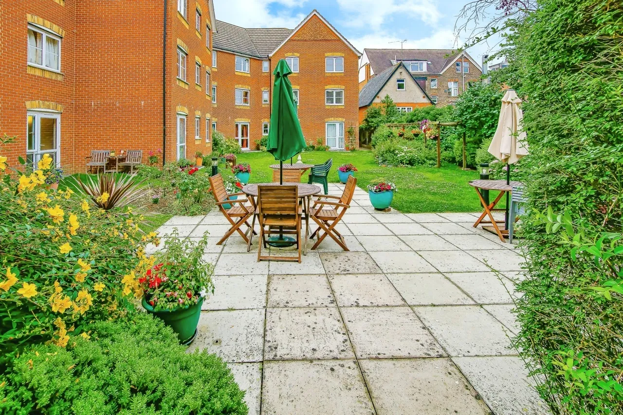Chaldon Road, Caterham, Surrey, CR3, photo 14