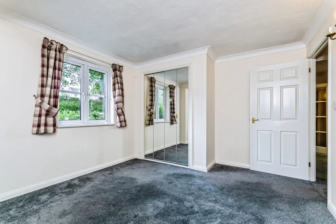 Chaldon Road, Caterham, Surrey, CR3, photo 9