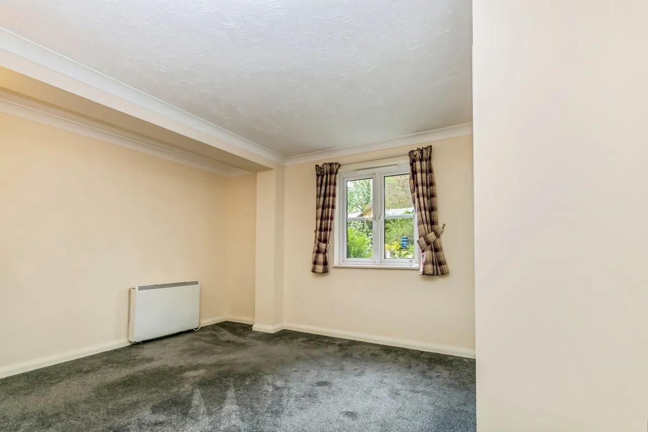 Chaldon Road, Caterham, Surrey, CR3, photo 13