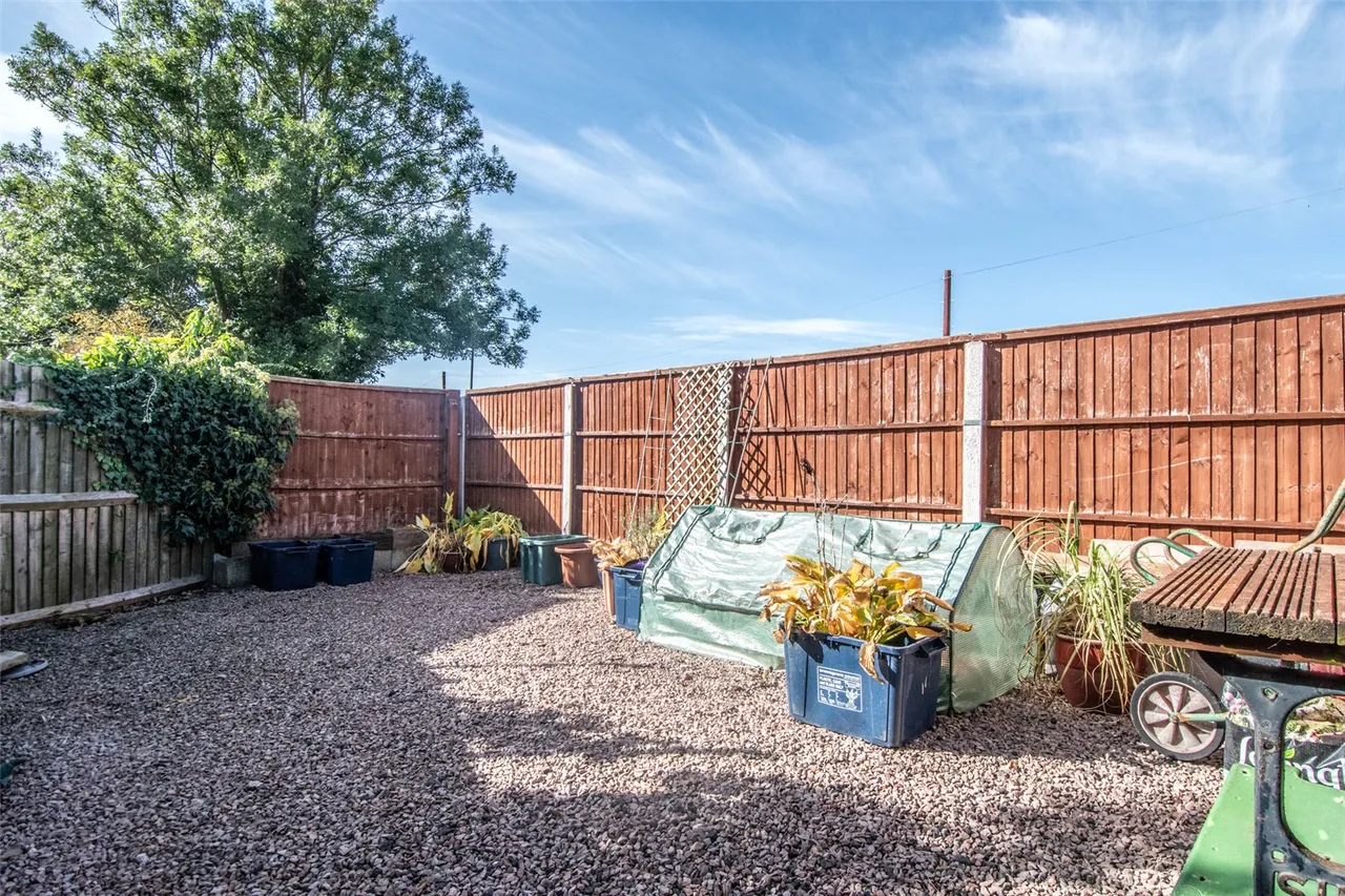 Worcester Road, Stoke Heath, Bromsgrove, Worcestershire, B61 7JA, photo 27