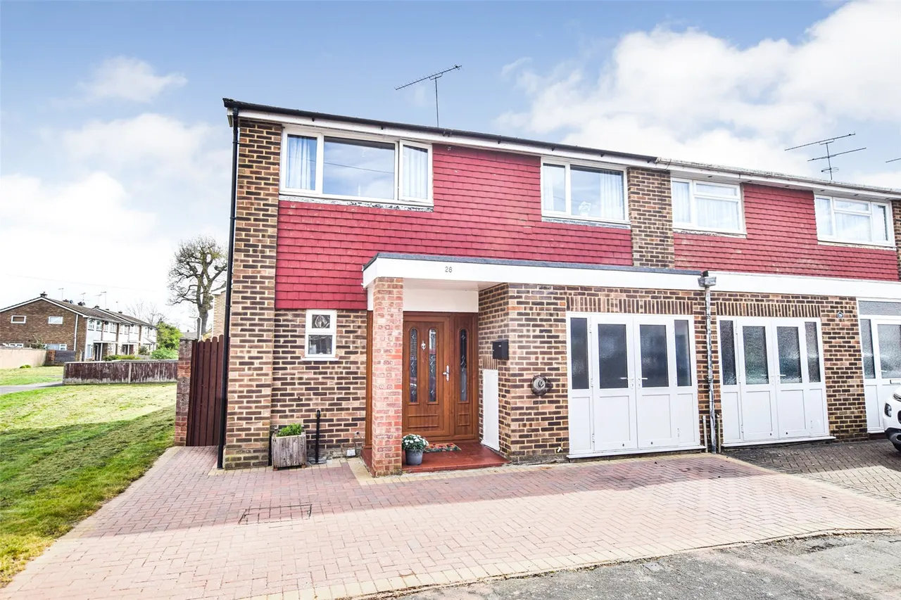 Thames Close, Farnborough, Hampshire, GU14 9ND, photo 4