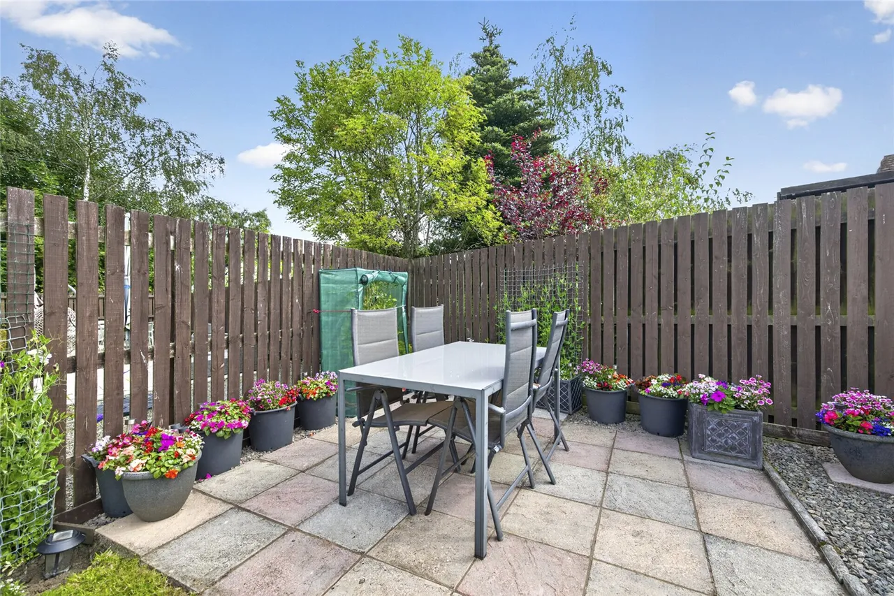 Whin Path, Blackburn, AB21, photo 21
