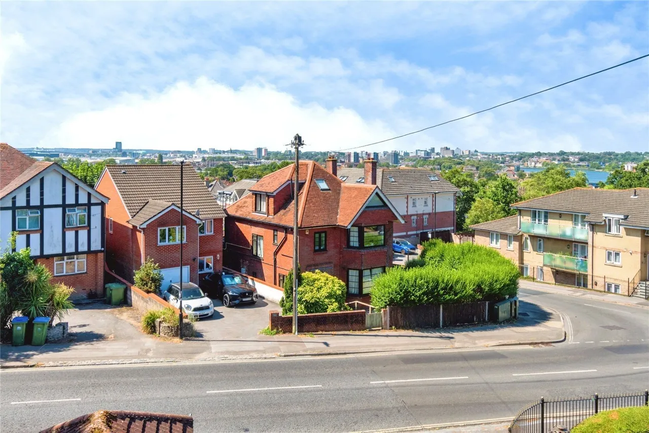 Cobden Avenue, Southampton, SO18, photo 10