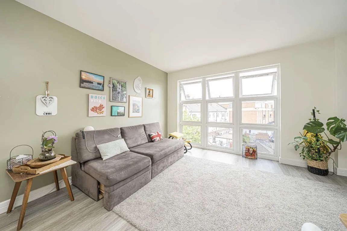 Radnor Road, TW1, photo 3