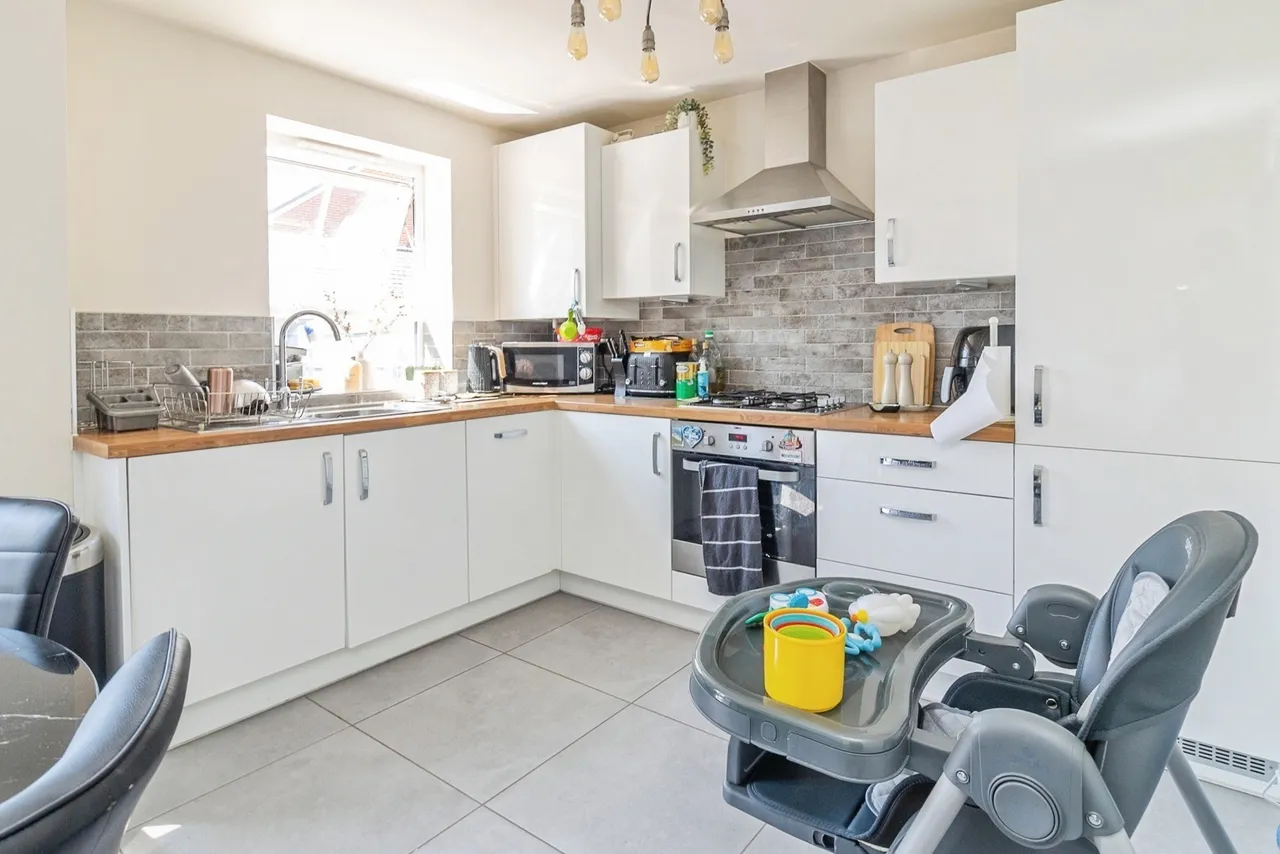 Sheppard Grove, Eagle Farm South, Milton Keynes, Buckinghamshire, MK17, photo 5