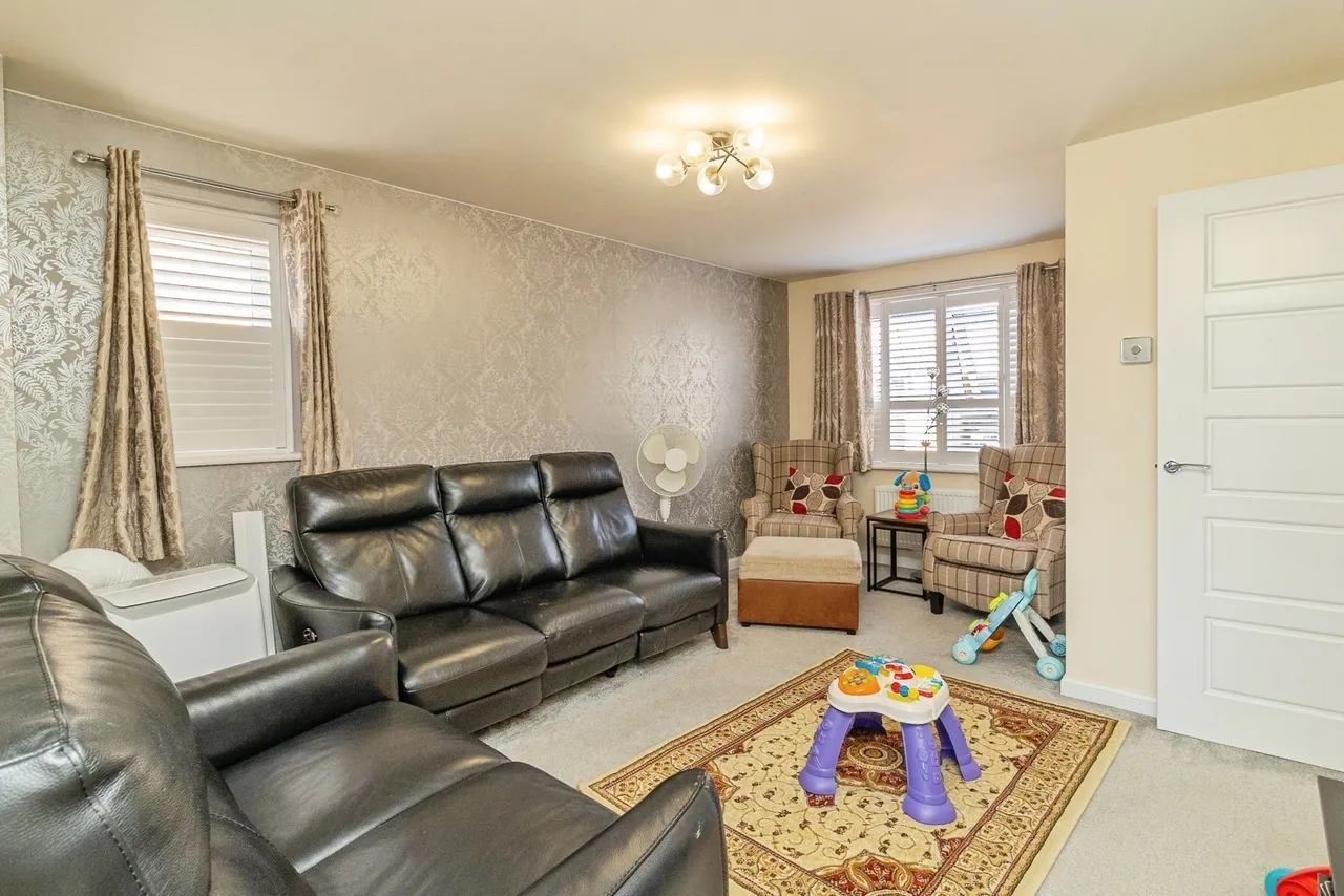 Sheppard Grove, Eagle Farm South, Milton Keynes, Buckinghamshire, MK17, photo 8