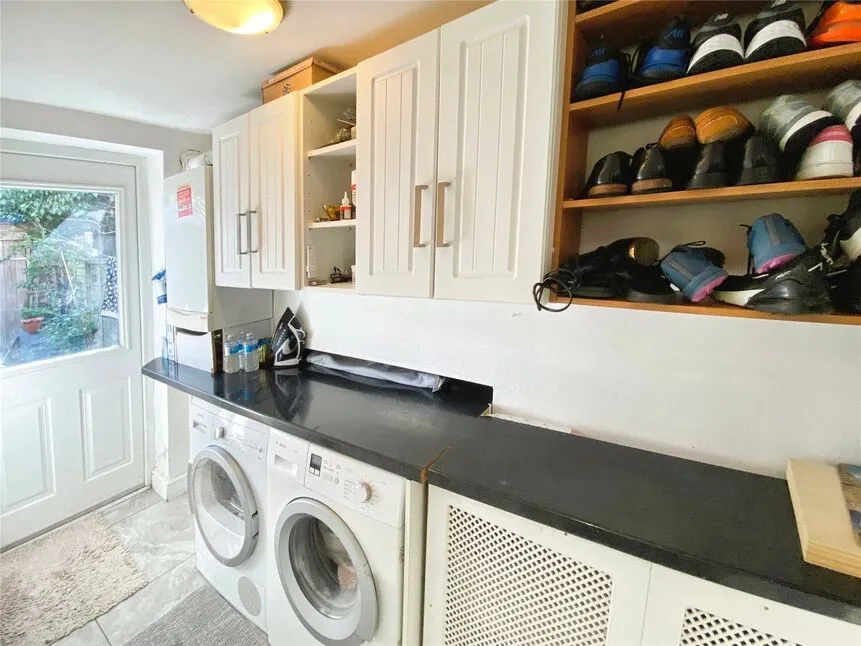 St. Marys Road, Watford, WD18, photo 4