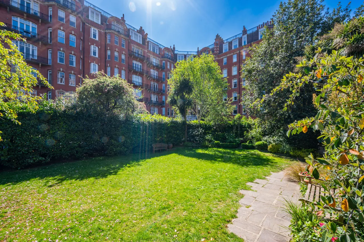 101 Oakwood Court, Abbotsbury Road, London, photo 8