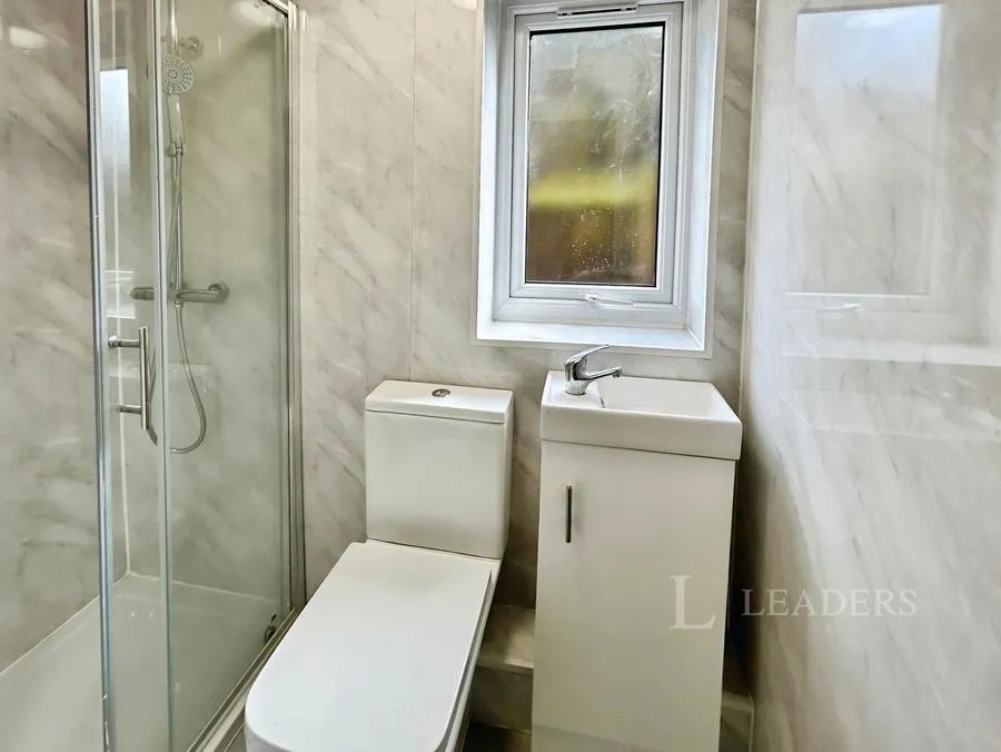Rochford Drive, Luton, LU2, photo 6