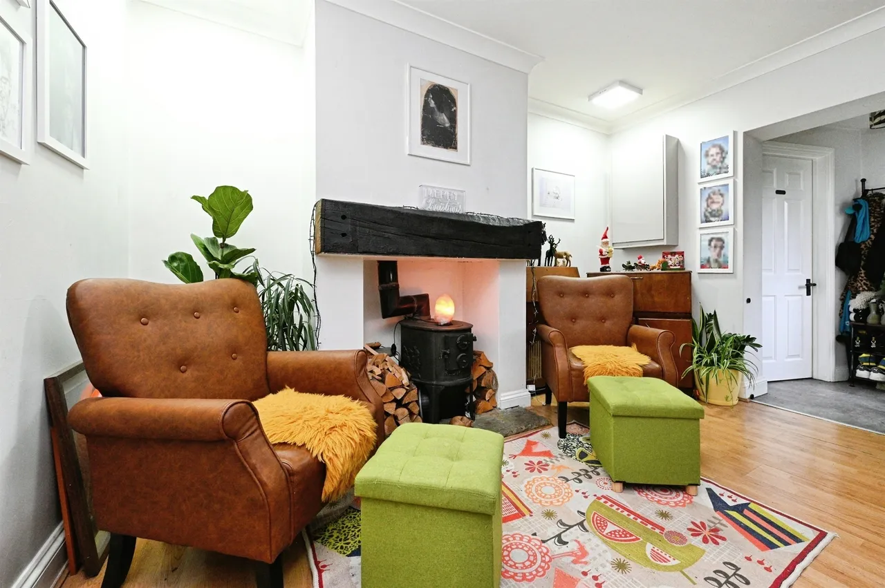 St. Marys Terrace, Middleton, PE32, photo 6