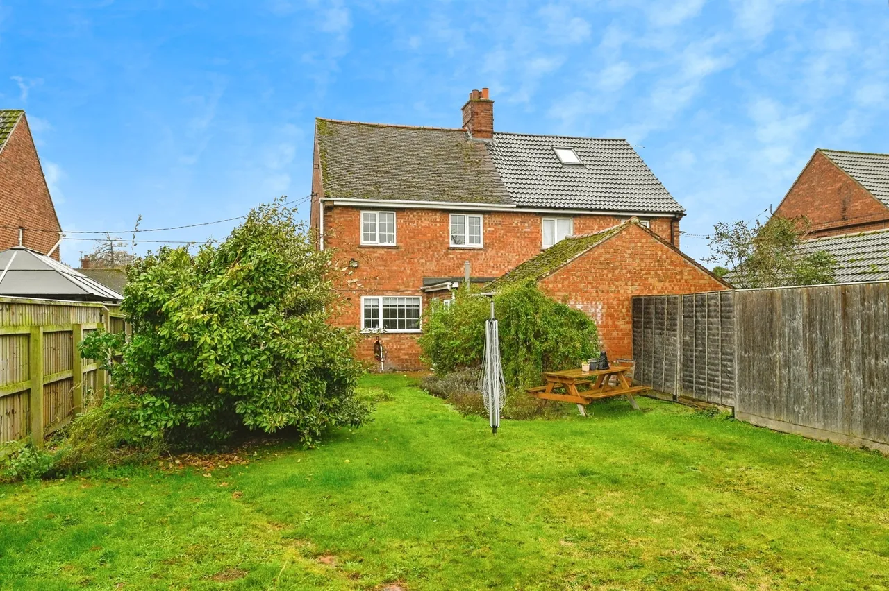 St. Marys Terrace, Middleton, PE32, photo 16