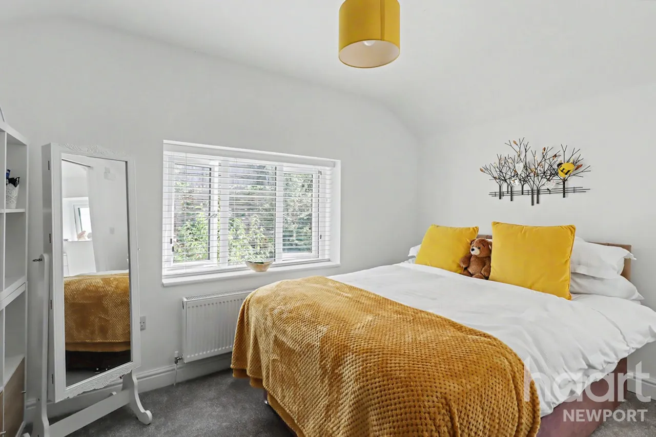 Tudor Crescent, Newport, NP10, photo 24