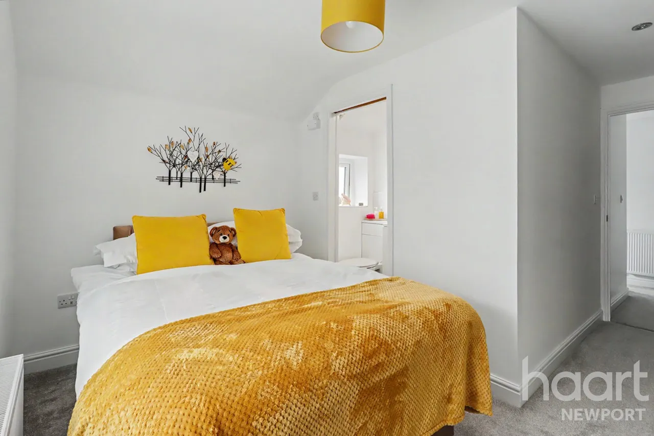 Tudor Crescent, Newport, NP10, photo 25