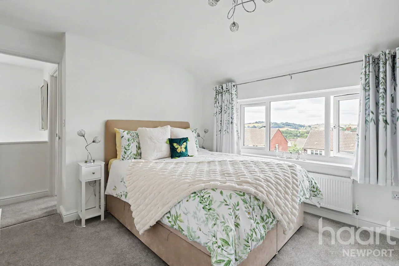 Tudor Crescent, Newport, NP10, photo 20