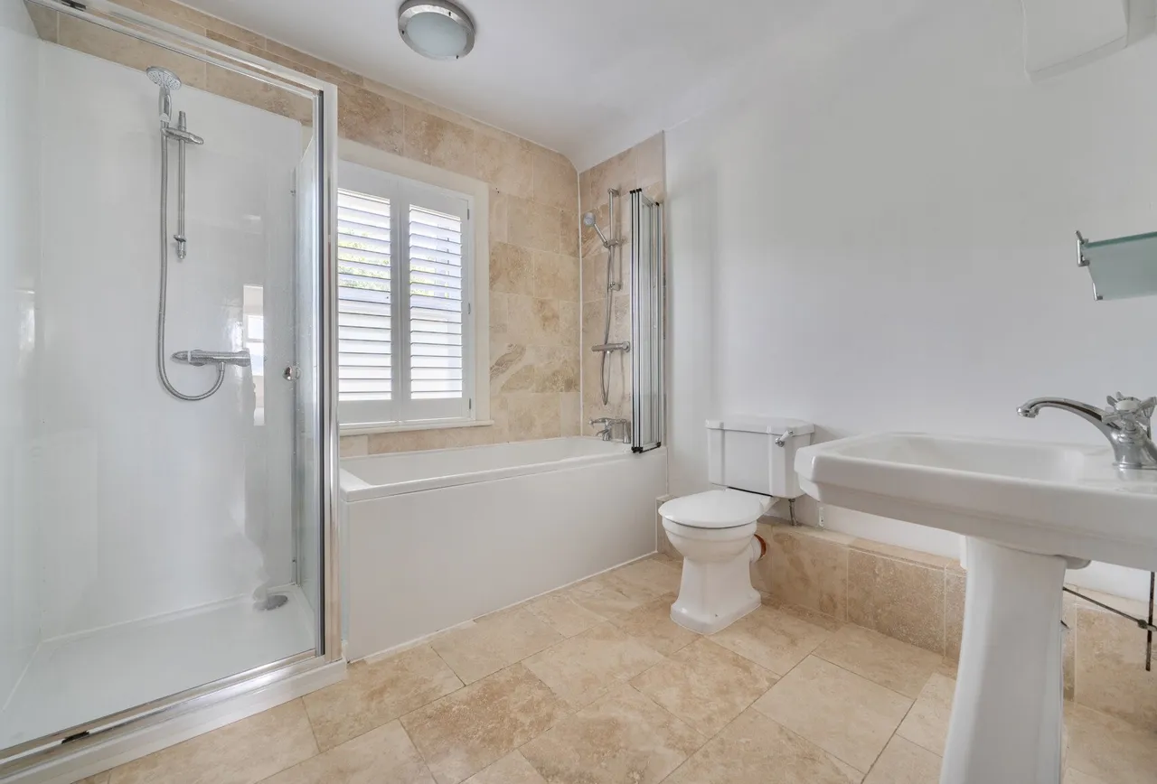 Cork Terrace, Bath, BA1 3BE, photo 10