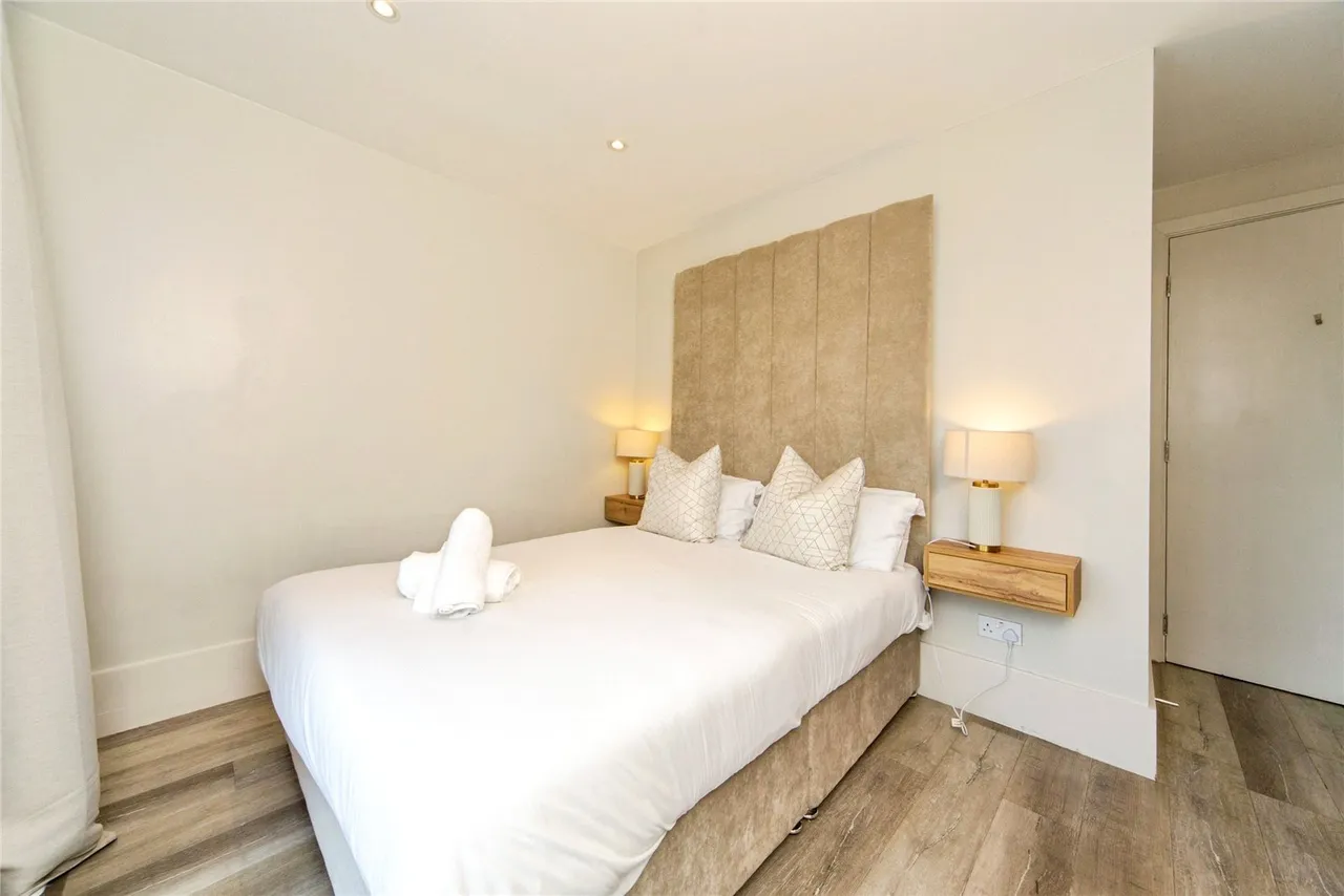 William Jessop Way, Liverpool, L3, photo 13