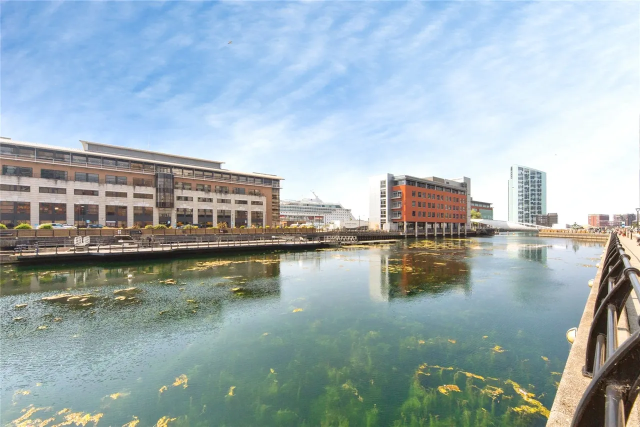 William Jessop Way, Liverpool, L3, photo 16