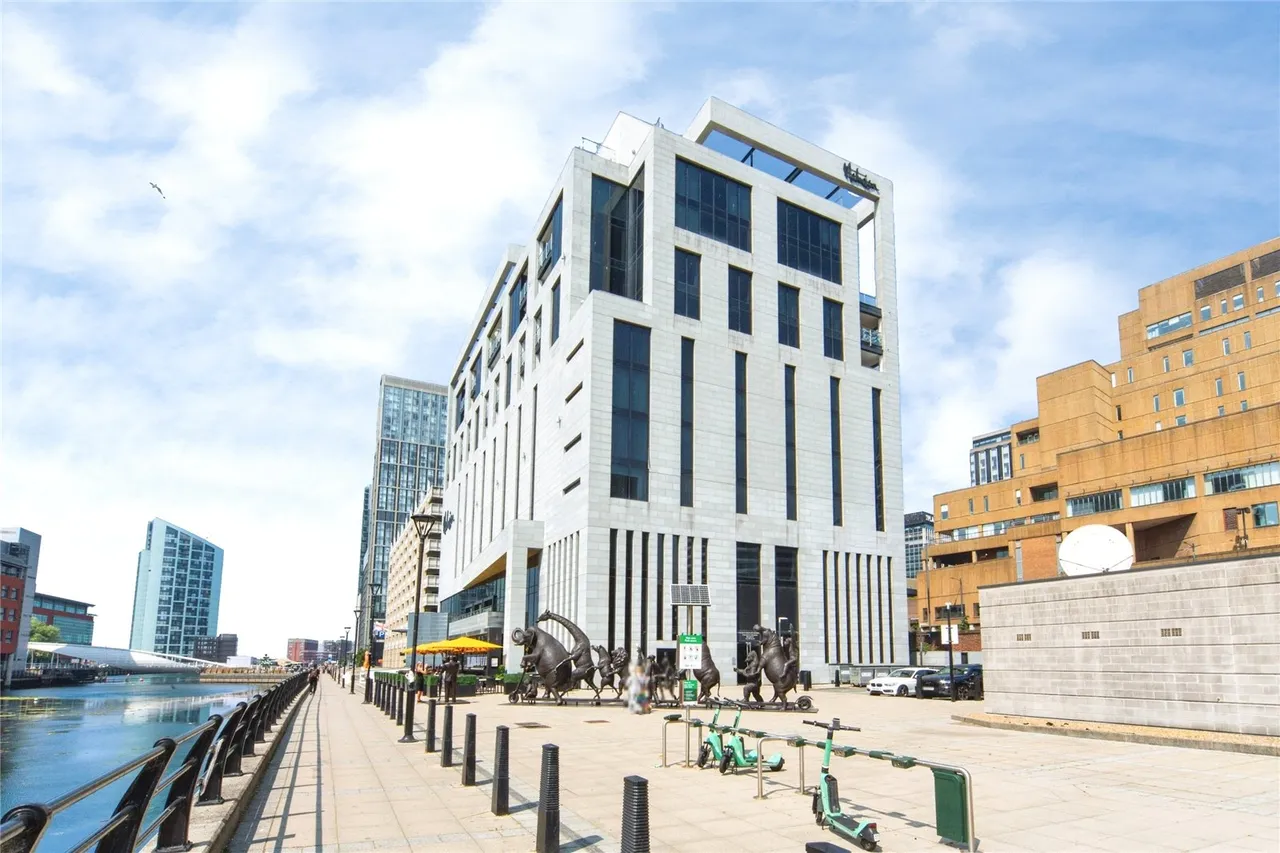 William Jessop Way, Liverpool, L3, photo 17
