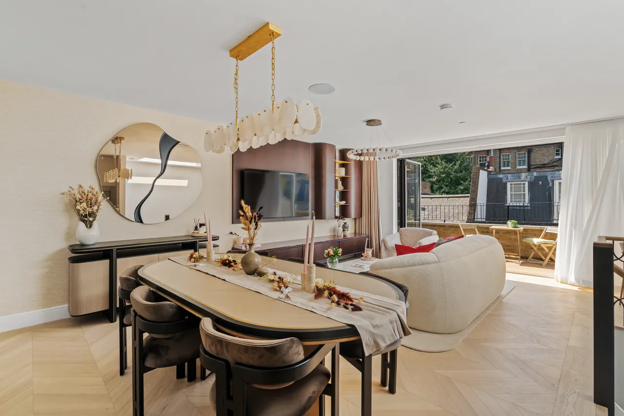 3 bed house for sale — Drayson Mews, Kensington, London