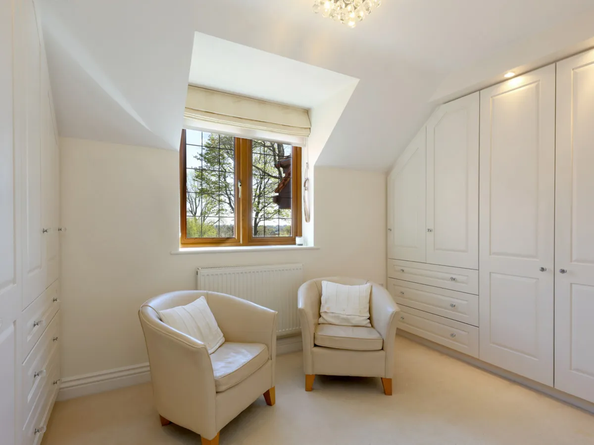 Pavilion End, Beaconsfield, HP9, photo 13