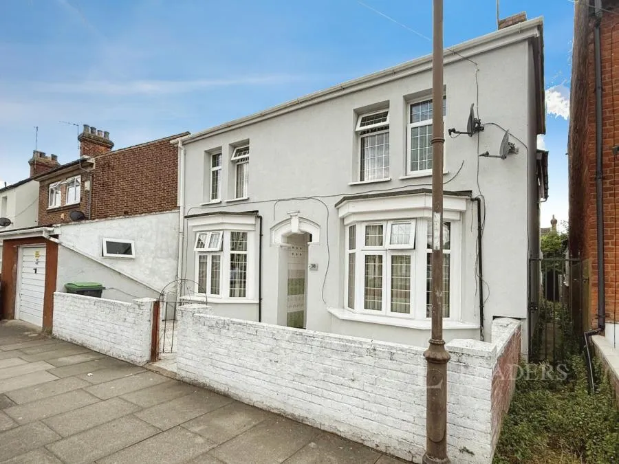 5 bed house for sale, Gratton Road, Bedford, MK40
