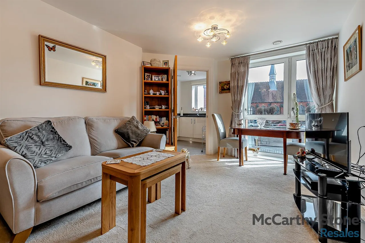 St. Johns Road, Tunbridge Wells, TN4, photo 6