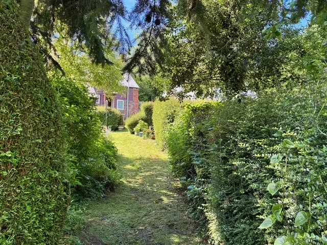 Leys Lane, Bircher, photo 2