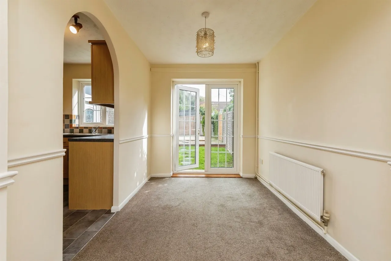 Longs Drive, Yate, BS37, photo 6