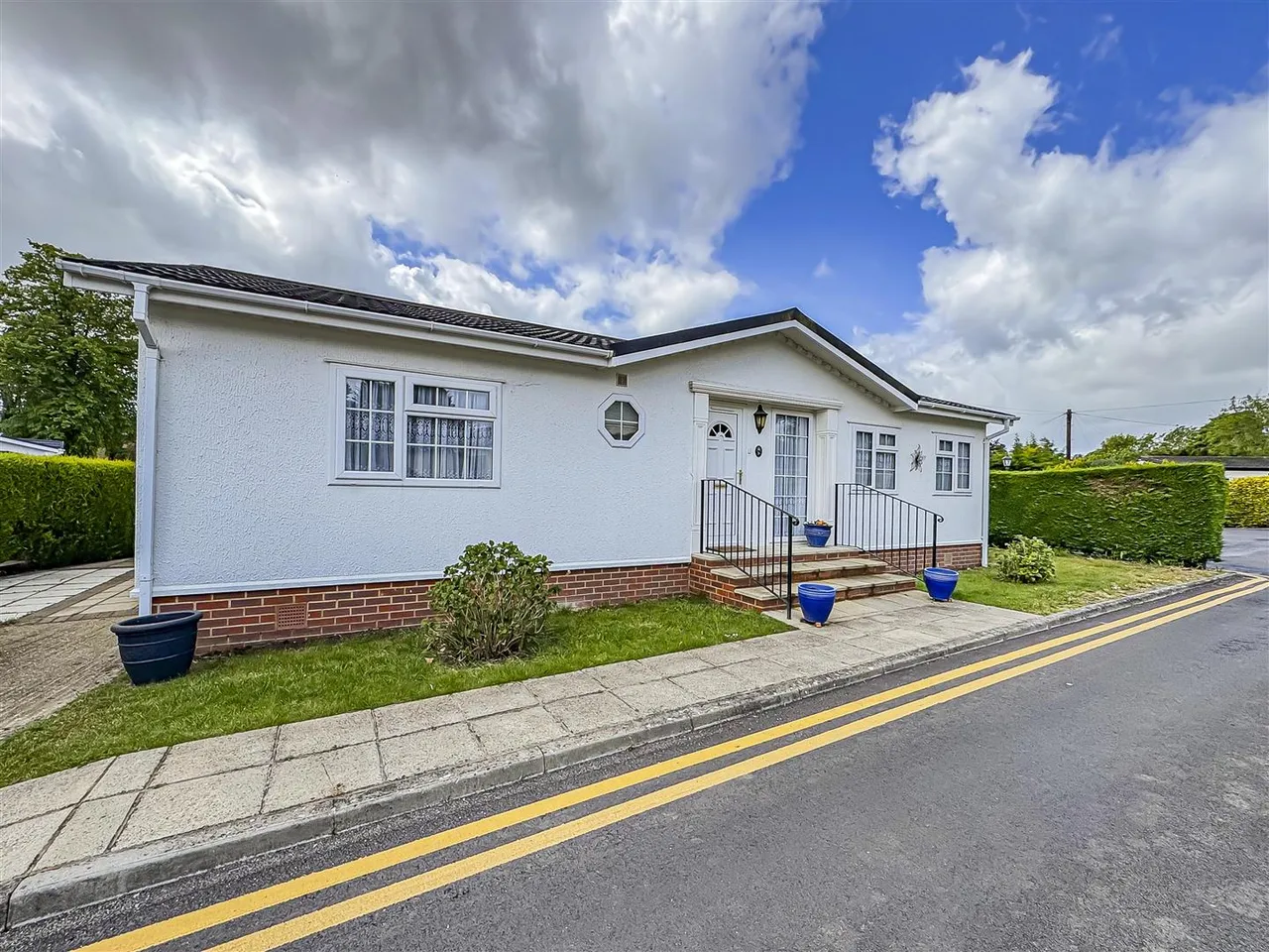 Willows Riverside Park, Windsor, SL4 5UU, photo 16