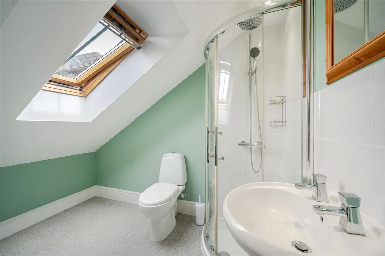 Grampound Road, TR2, photo 15