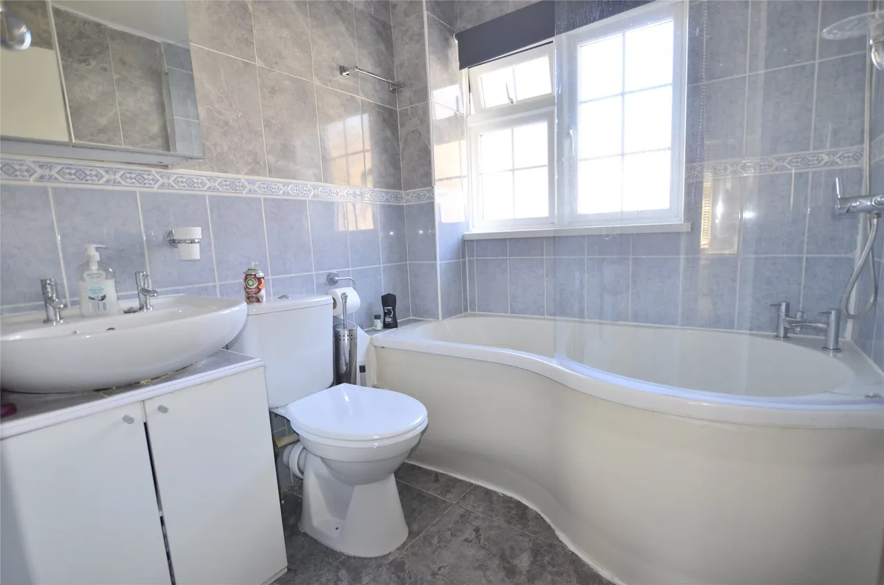 Freshwood Way, Wallington, SM6 0RL, photo 8
