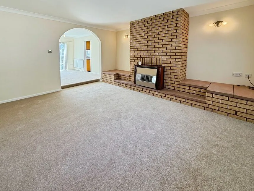 Boscombe Close, Lincoln, Lincolnshire, LN6, photo 10