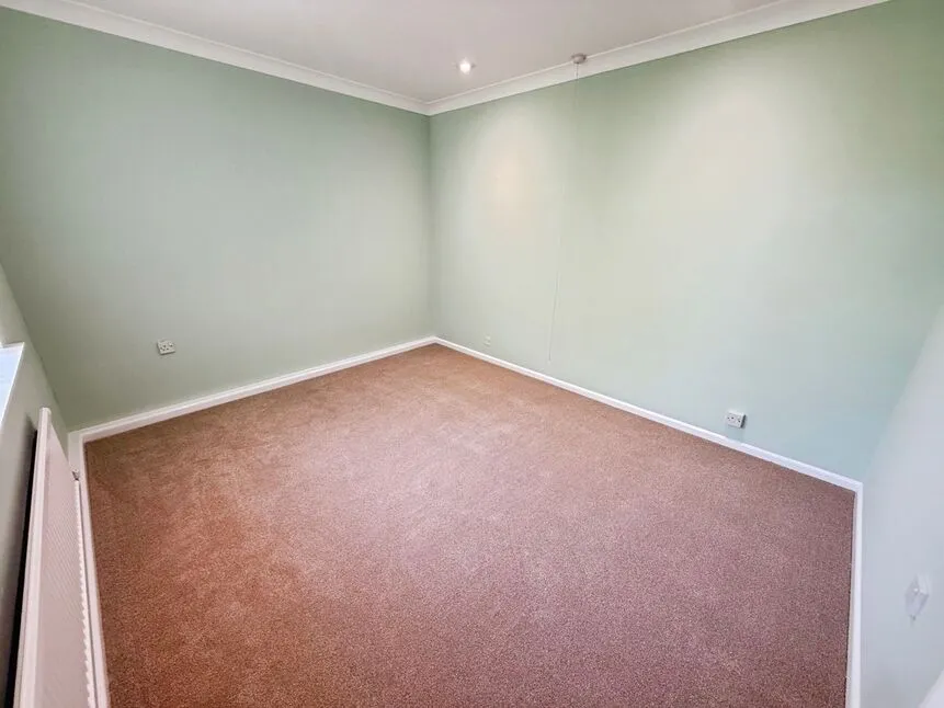 Boscombe Close, Lincoln, Lincolnshire, LN6, photo 8